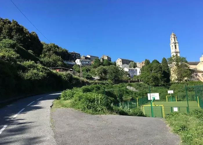 2 A Casa De Giovanni à En Haute-corse * Pietra-di-Verde